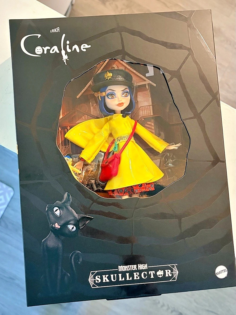Monster High Skullector x LAIKA Coraline Doll Black & Yellow